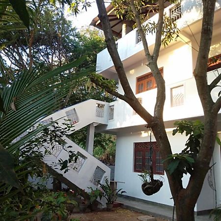 Seagull'S Nest Apartment Tangalle Ngoại thất bức ảnh