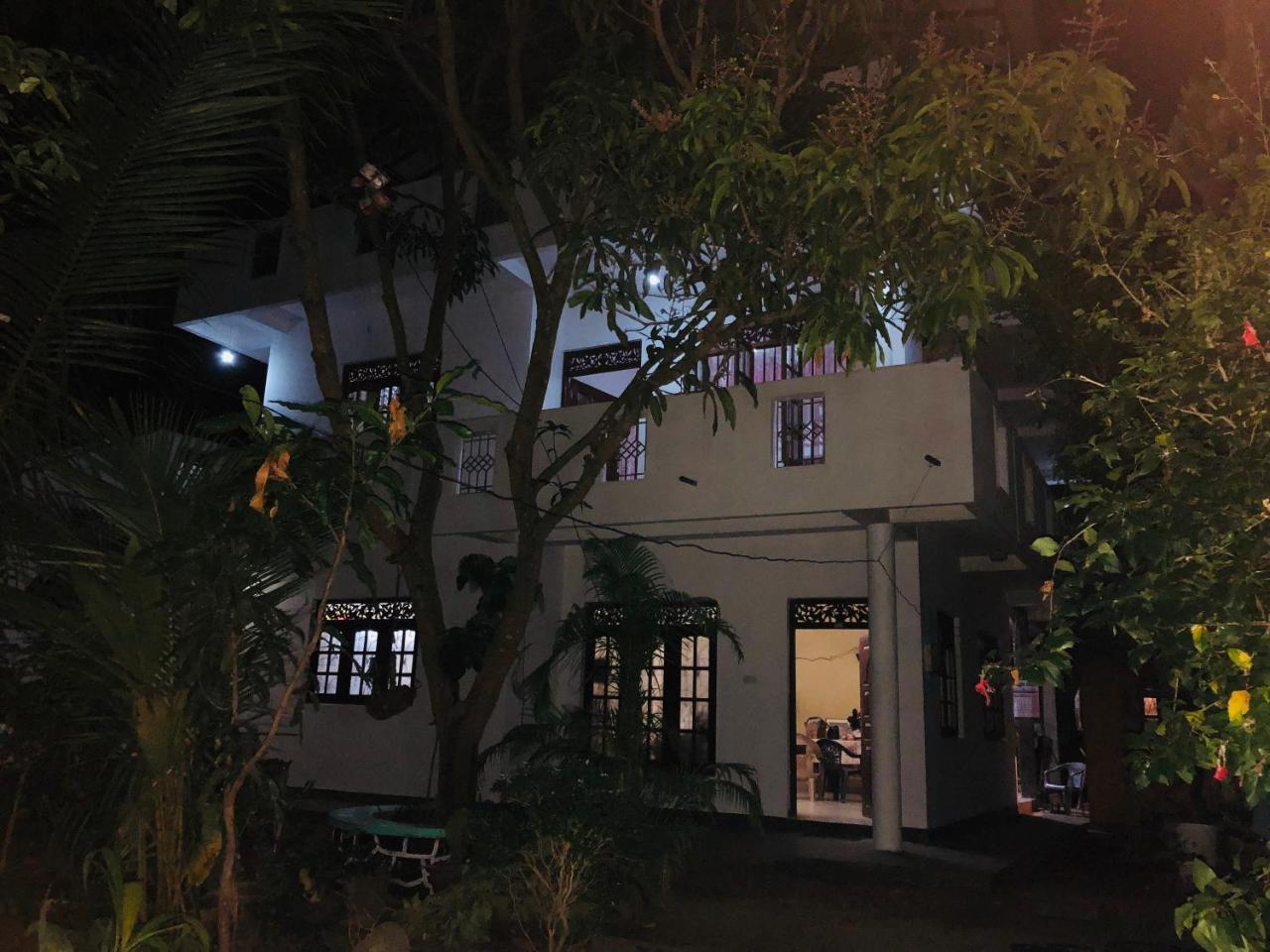 Seagull'S Nest Apartment Tangalle Ngoại thất bức ảnh